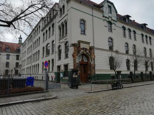 37. Grundschule Dresden - Altbau