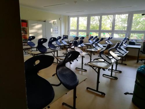 Klassenzimmer (2. OG)